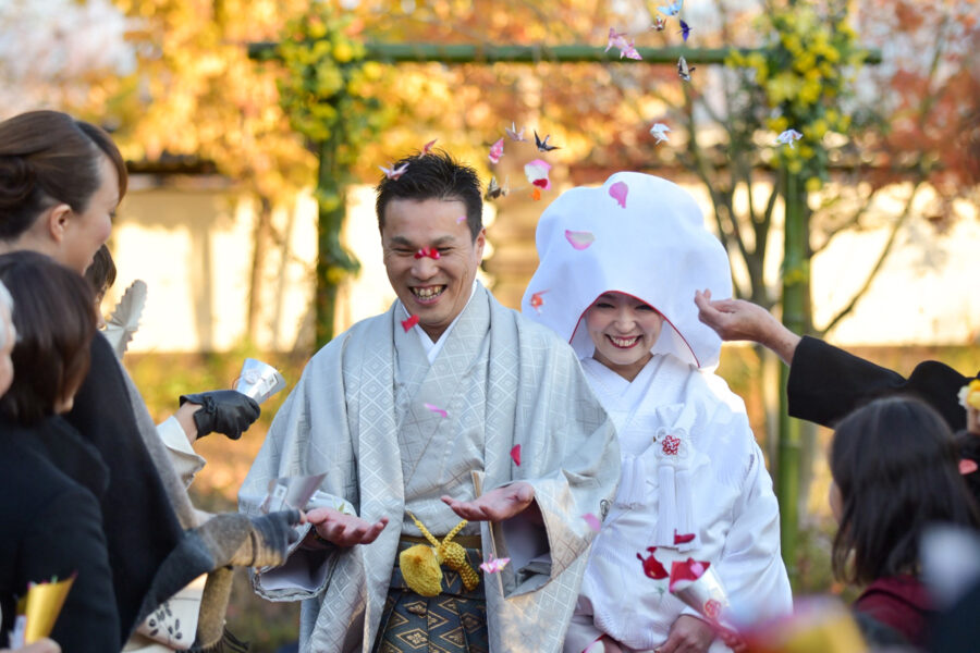 神社での「神前式」は勿論
和婚を自由な発想でアレンジして
気軽に楽しむ「和の人前式」も
おすすめの会場をご提案します!