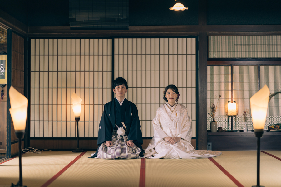 「神前挙式」×「パーティー」で
内容豊富な神社挙式特別PLANを
なんと 275000円 でご提供します
