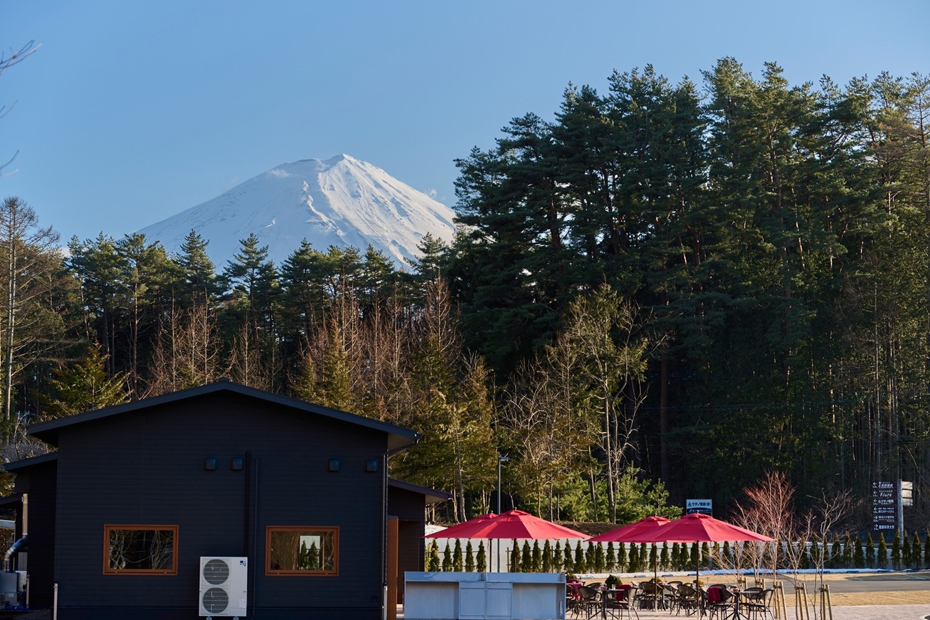 貸切パーティーは人気イタリアンの
ウェディング特別メニューをメインに
会話と食事、雰囲気を楽しみながら
カジュアルでお洒落な時間を・・・